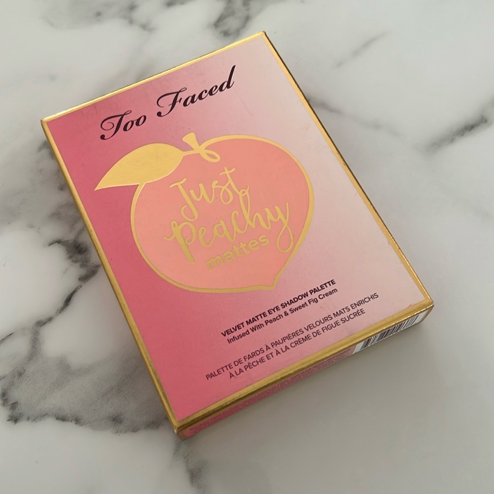 NIB RARE Too Faced Just Peachy Mattes ES Palette